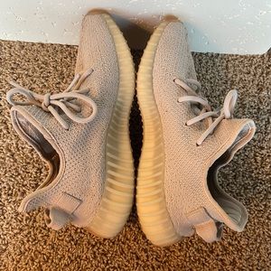 Yeezy Sesame V2